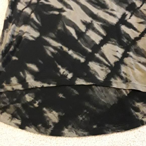 Top - Picture 3 of 3